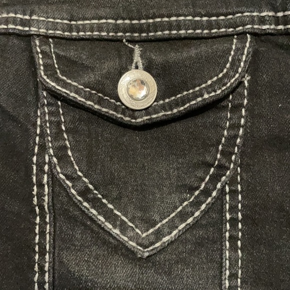 ❌SOLD❌ 🎁Holiday Sale! Now till the end of December. Amethyst Jacket - Picture 8 of 15